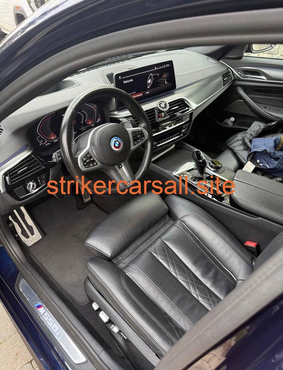 2022 BMW M550i - Image 8