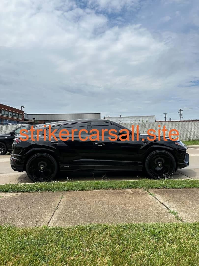 2024 Lamborghini Urus - Image 7