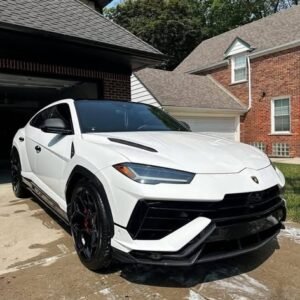 2023 Lamborghini Urus Performante