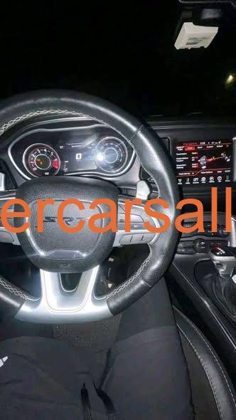 2015 Dodge Challenger SRT 392 - Image 5