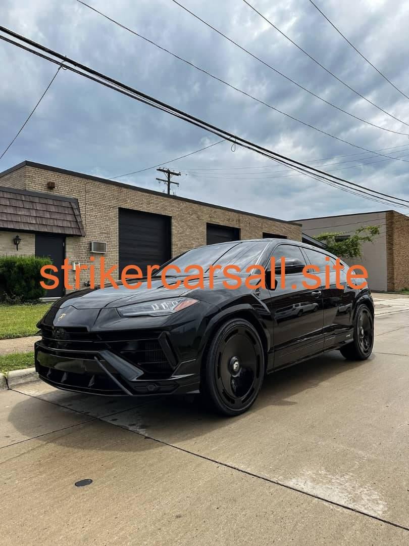 2024 Lamborghini Urus