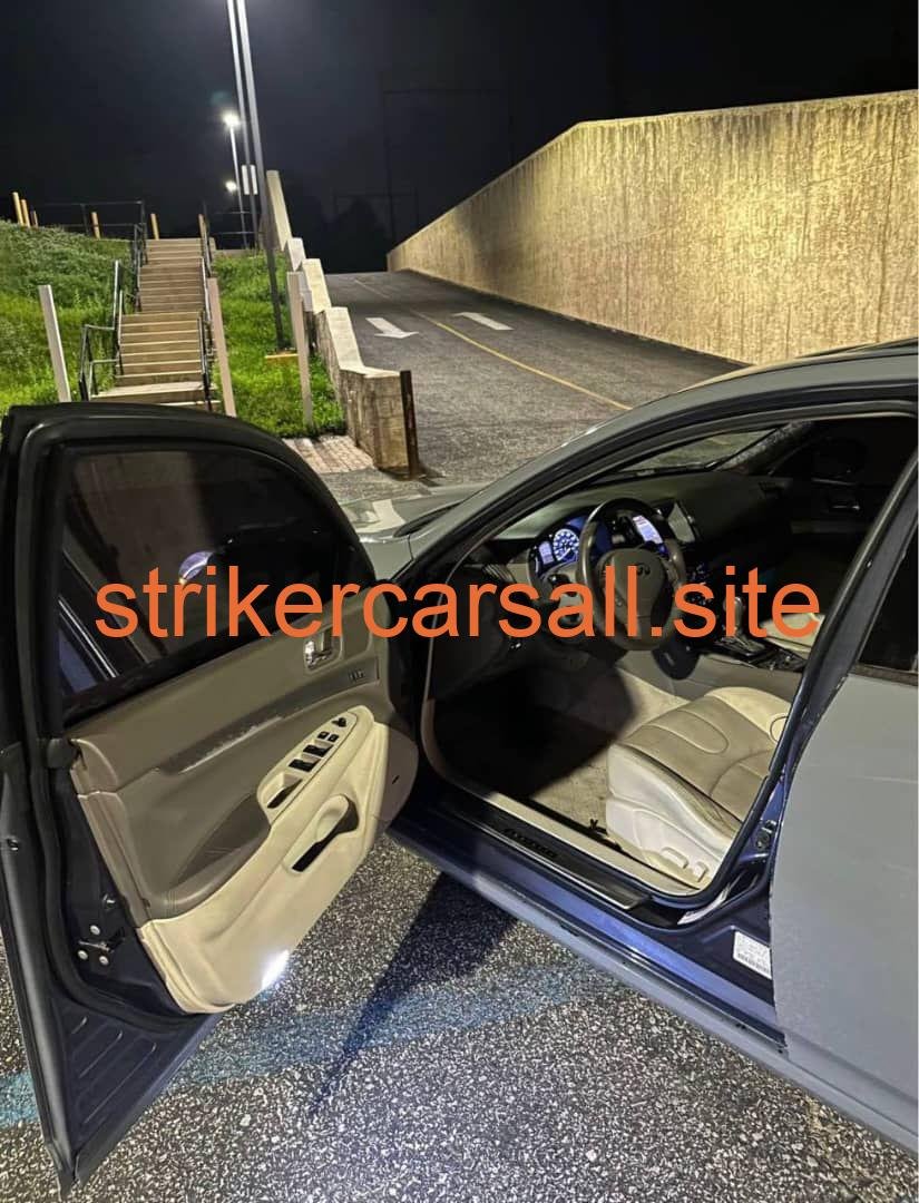 2013 Infiniti G37 - Image 6