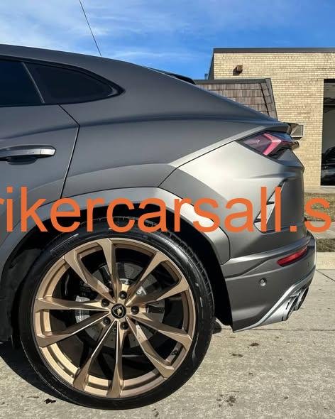 2022 Lamborghini Urus - Image 5