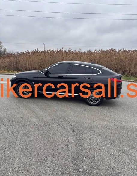 2025 BMW X4 - Image 3