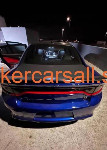 2022 Dodge Charger clean af - Image 4