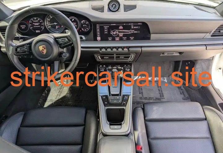 2020 Porsche 911 路 Carrera S Coupe 2D - Image 5