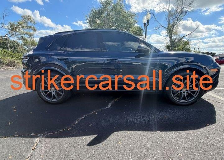 2024 Porsche Cayenne - Image 4