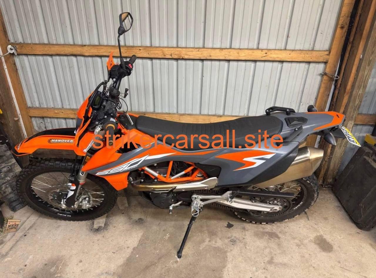 2021 KTM 690 - Image 5