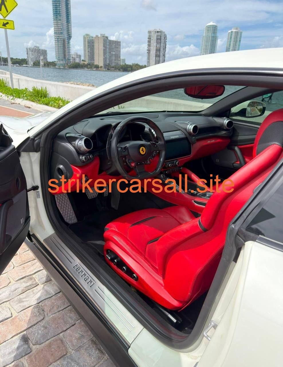 2018 Ferrari GTC4 路 GTC4Lusso - Image 5