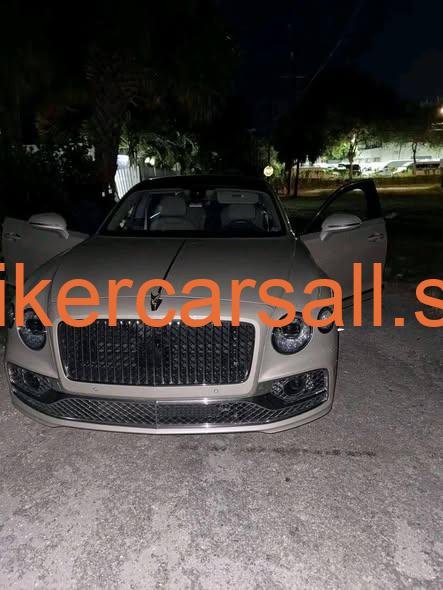 2022 Bentley flying spur