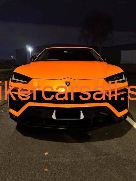 2022 Lamborghini urus
