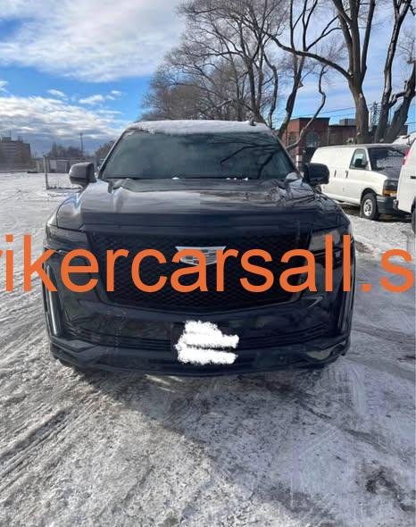 2023 Cadillac Escalade ESV - Image 3