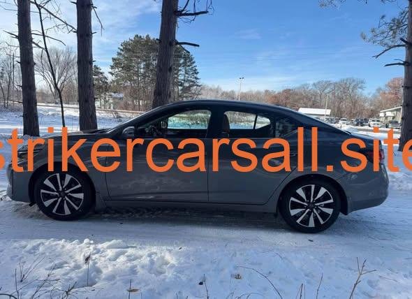 2024 Nissan Sentra · SV Sedan 4D - Image 5