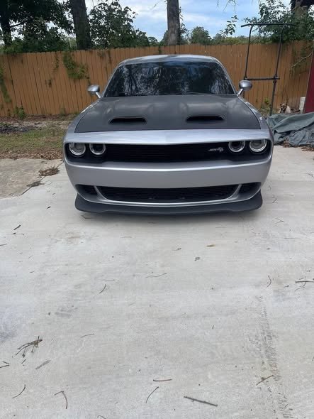 2017 Dodge Challenger Hellcat - Image 2