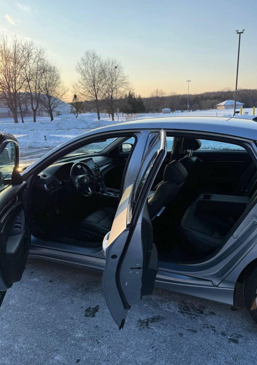 2021 Honda Accord - Image 6