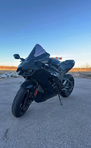 2025 Kawasaki Ninja - Image 5