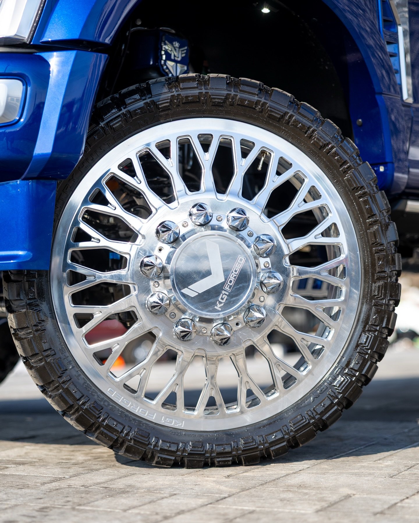 2026 Ford F450 - Image 12