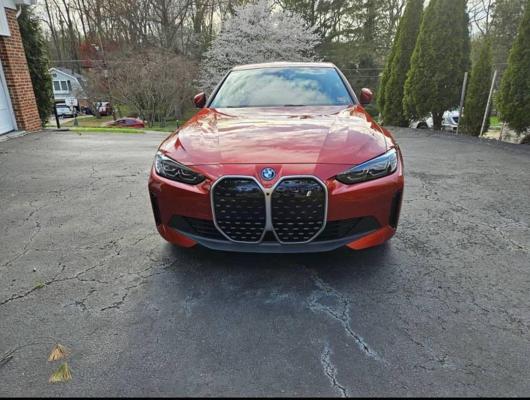 2023 BMW i4 eDrive35 - Image 5