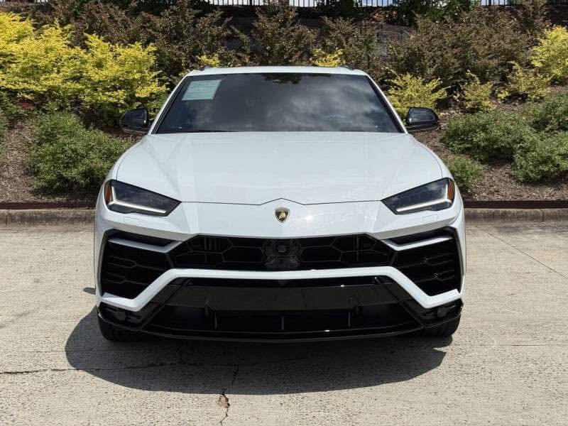 2022 Lamborghini Urus - Image 5